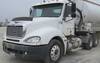 2005 Freightliner CL120 semi truck 470,854 miles on odometer Detroit Diesel Series 60 14 0L L6 diese...