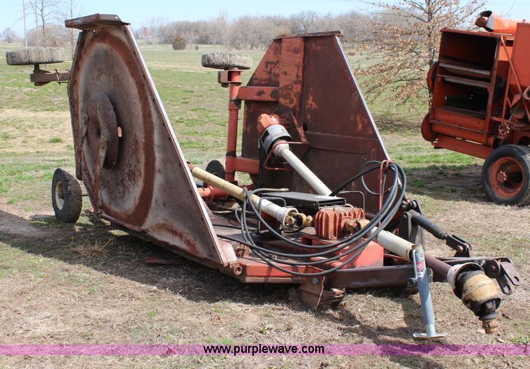 Brush Hog 2615R rotary mower noreserve auction on Wednesday, April