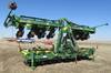 John Deere 1720 Integral Stack Fold planter 16 row 30 spacing Max Emerge XP row units 3 sections Hyd...