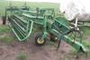 John Deere 700 folding rake Approx 24 W Hydraulic drive Transport lift cylinder Manual fold 8 stabil...