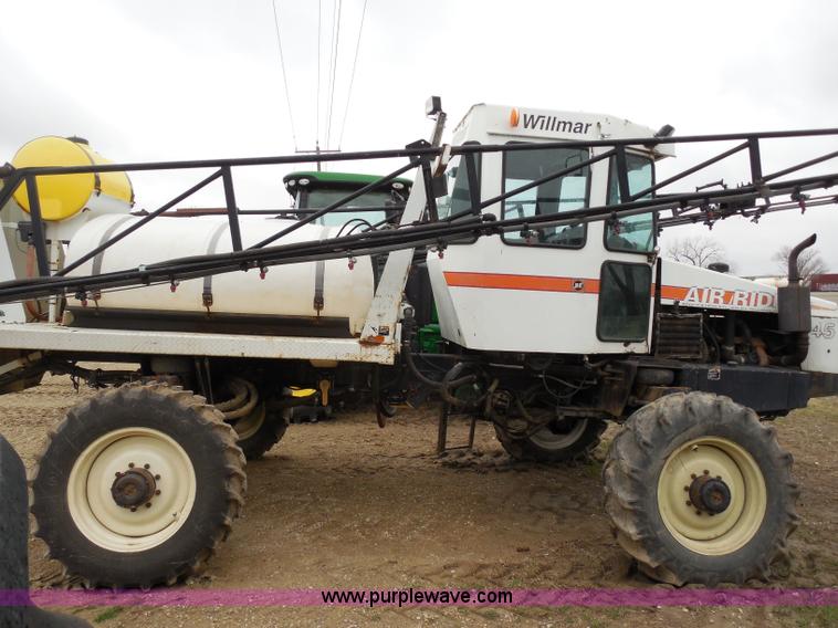 image for item A5145 Willmar 745 Air Ride self-propelled sprayer