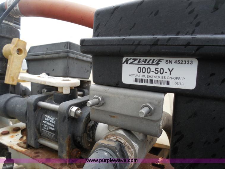 image for item A5145 Willmar 745 Air Ride self-propelled sprayer