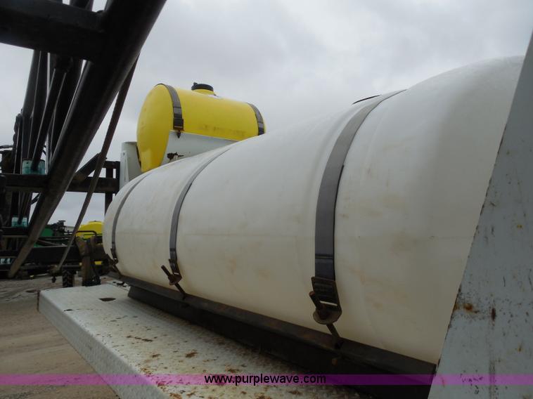 image for item A5145 Willmar 745 Air Ride self-propelled sprayer