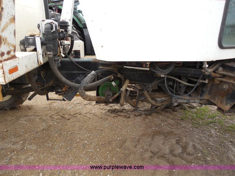 image for item A5145 Willmar 745 Air Ride self-propelled sprayer