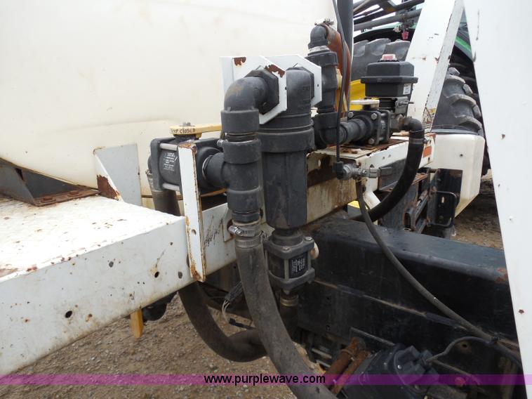 image for item A5145 Willmar 745 Air Ride self-propelled sprayer