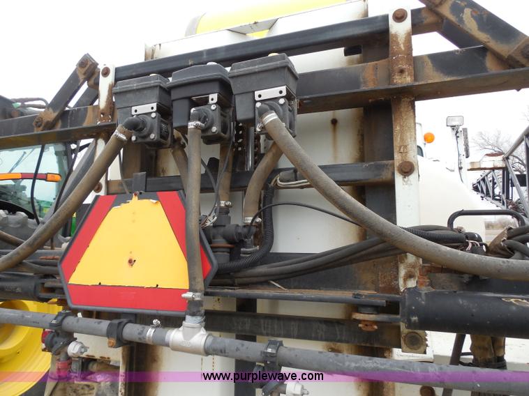 image for item A5145 Willmar 745 Air Ride self-propelled sprayer