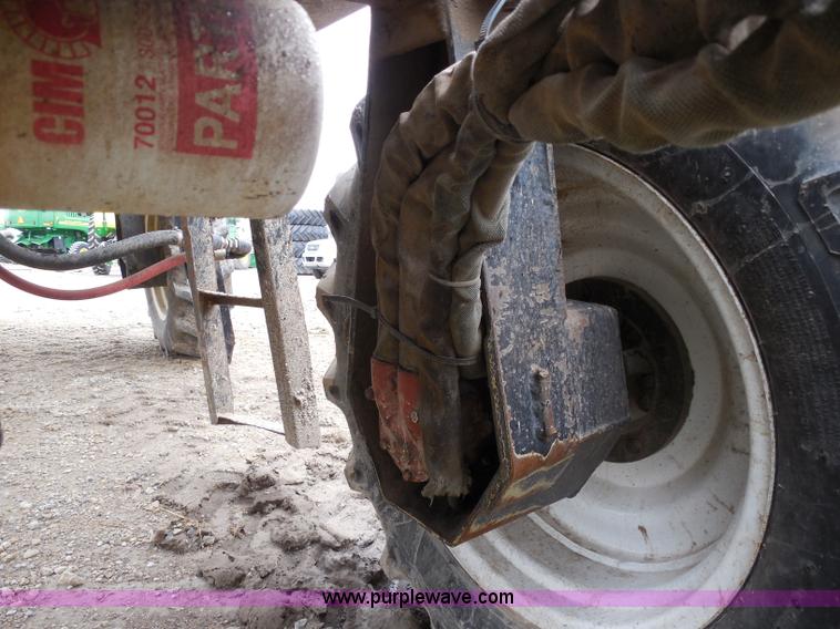 image for item A5145 Willmar 745 Air Ride self-propelled sprayer