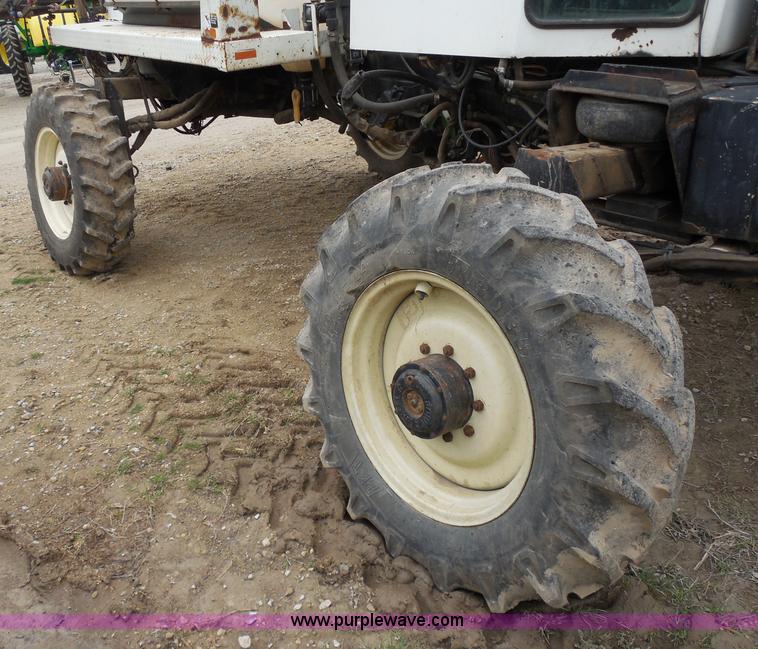 image for item A5145 Willmar 745 Air Ride self-propelled sprayer
