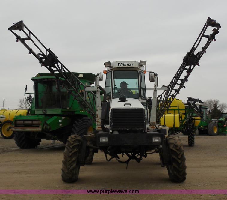 image for item A5145 Willmar 745 Air Ride self-propelled sprayer