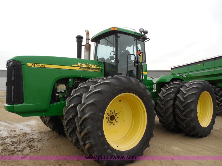 image for item A5146 2003 John Deere 9220 4WD tractor