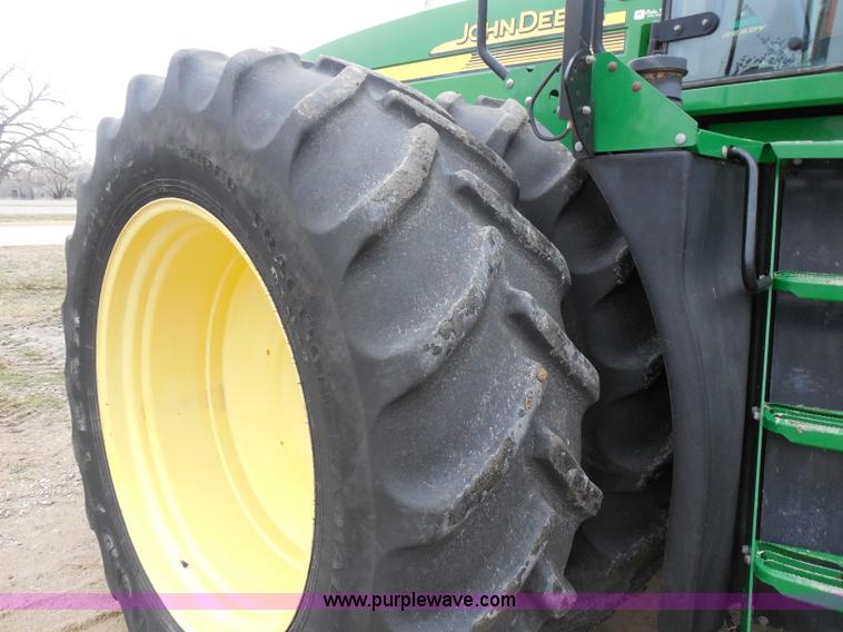 image for item A5146 2003 John Deere 9220 4WD tractor