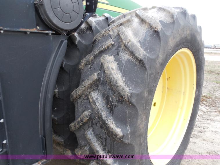 image for item A5146 2003 John Deere 9220 4WD tractor