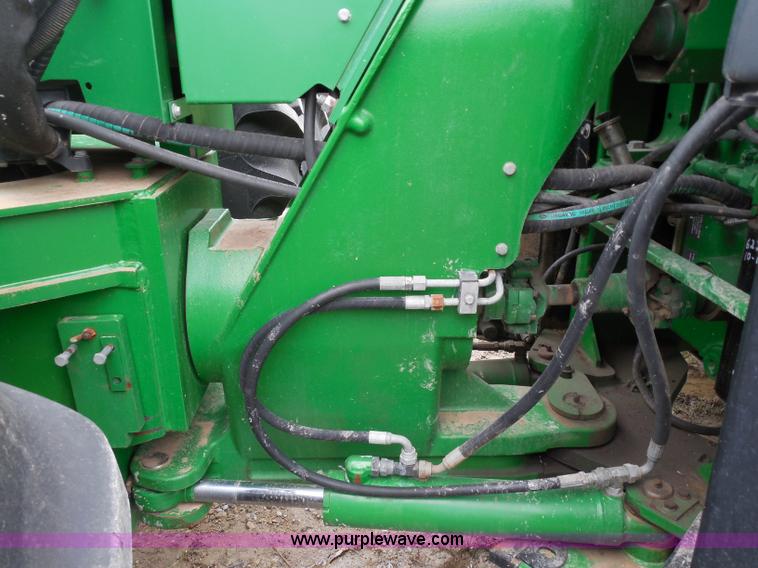image for item A5146 2003 John Deere 9220 4WD tractor