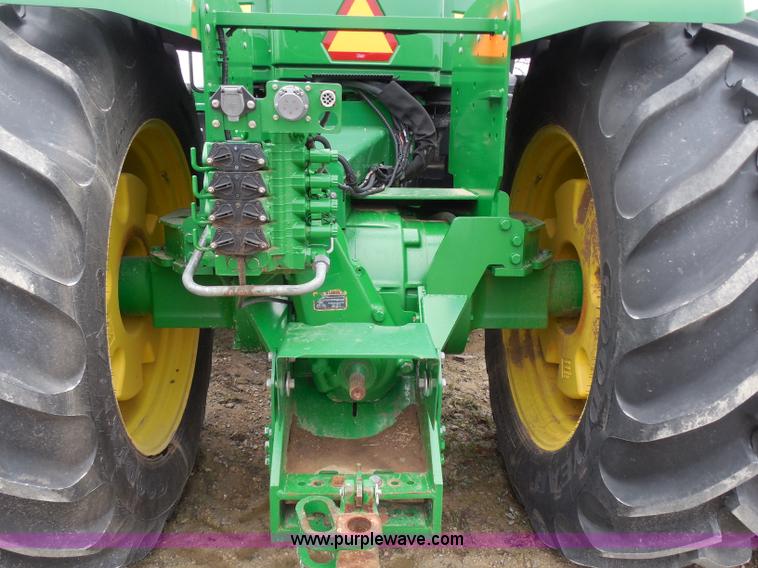 image for item A5146 2003 John Deere 9220 4WD tractor