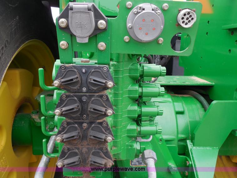 image for item A5146 2003 John Deere 9220 4WD tractor