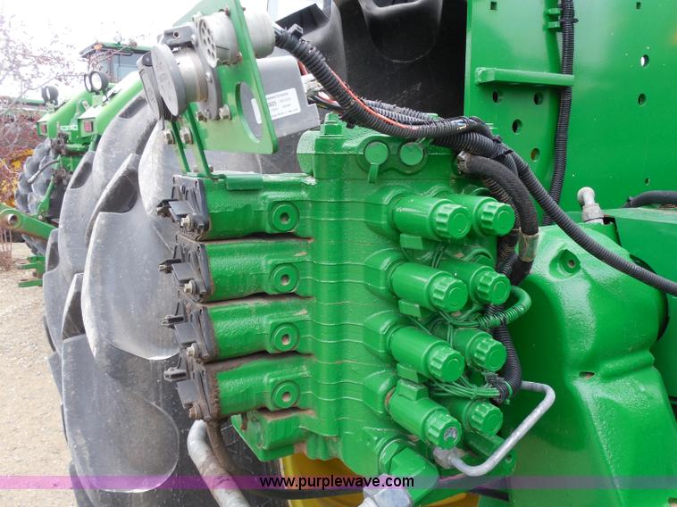 image for item A5146 2003 John Deere 9220 4WD tractor