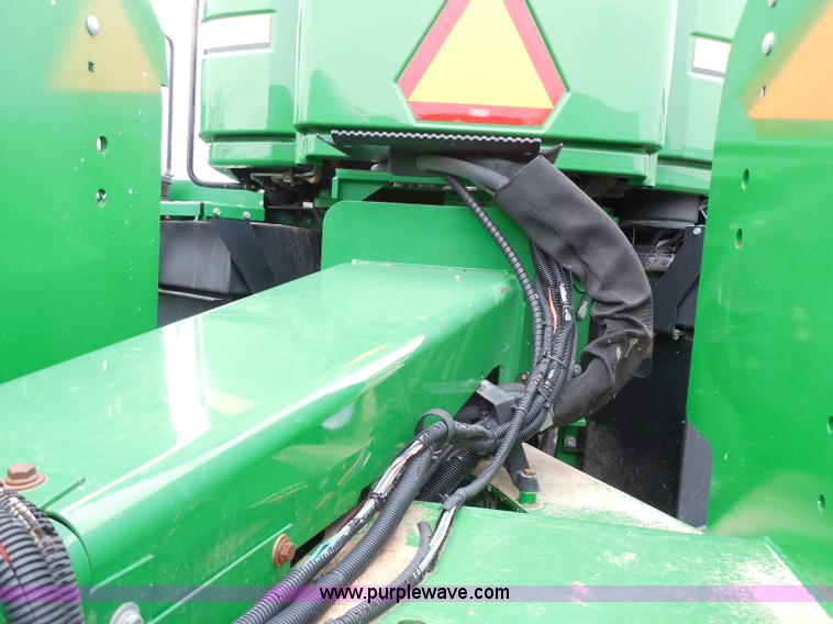 image for item A5146 2003 John Deere 9220 4WD tractor