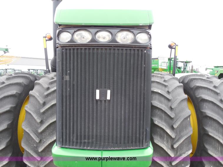 image for item A5146 2003 John Deere 9220 4WD tractor