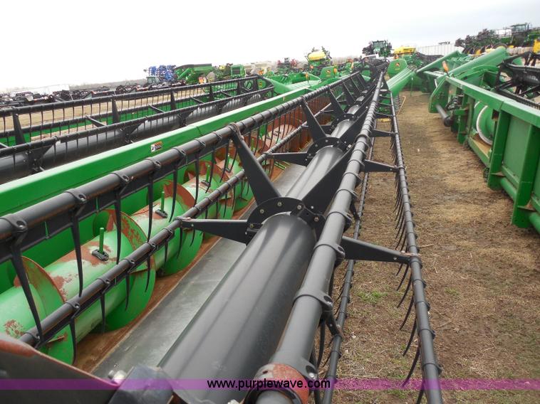 image for item A5149 2007 John Deere 635F HydraFlex platform header