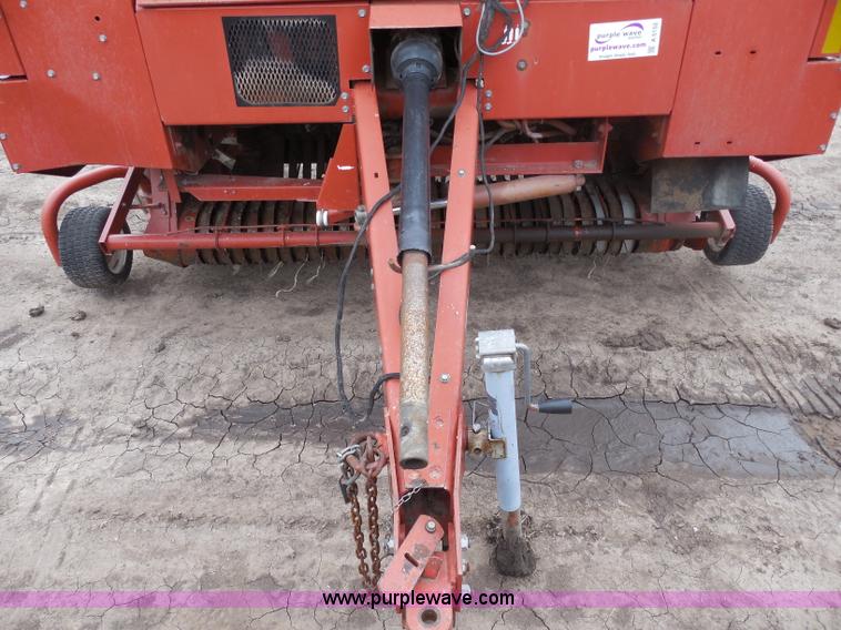 image for item A5152 2000 Hesston 856A round baler