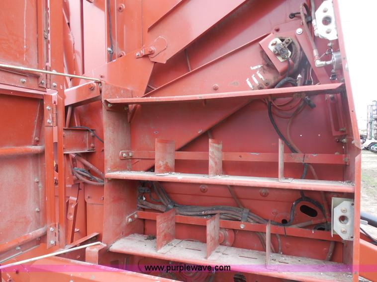 image for item A5152 2000 Hesston 856A round baler