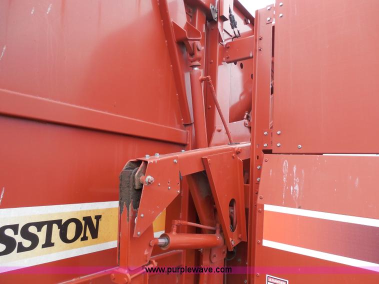 image for item A5152 2000 Hesston 856A round baler