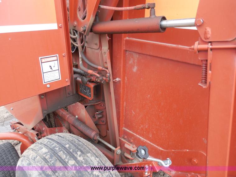 image for item A5152 2000 Hesston 856A round baler