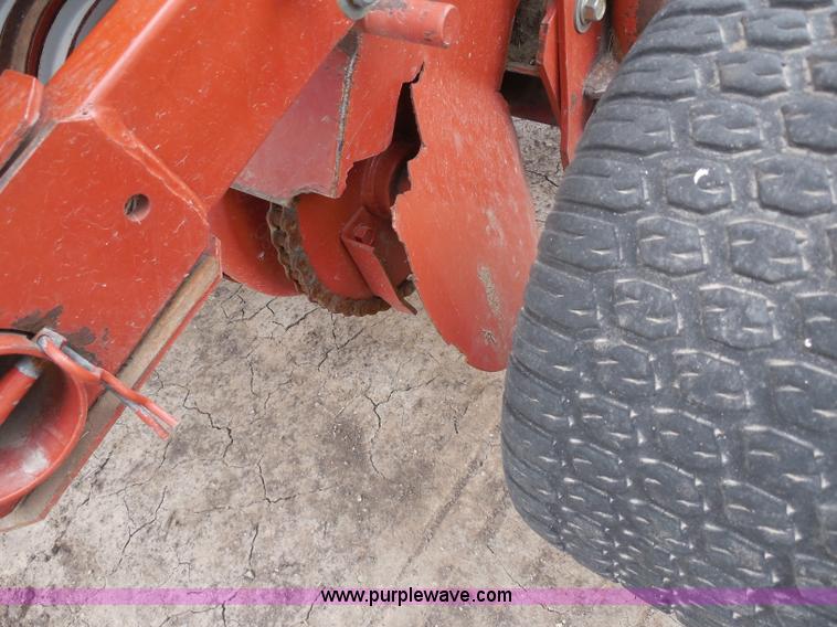 image for item A5152 2000 Hesston 856A round baler