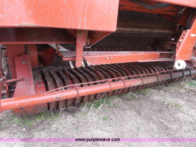 image for item A5152 2000 Hesston 856A round baler