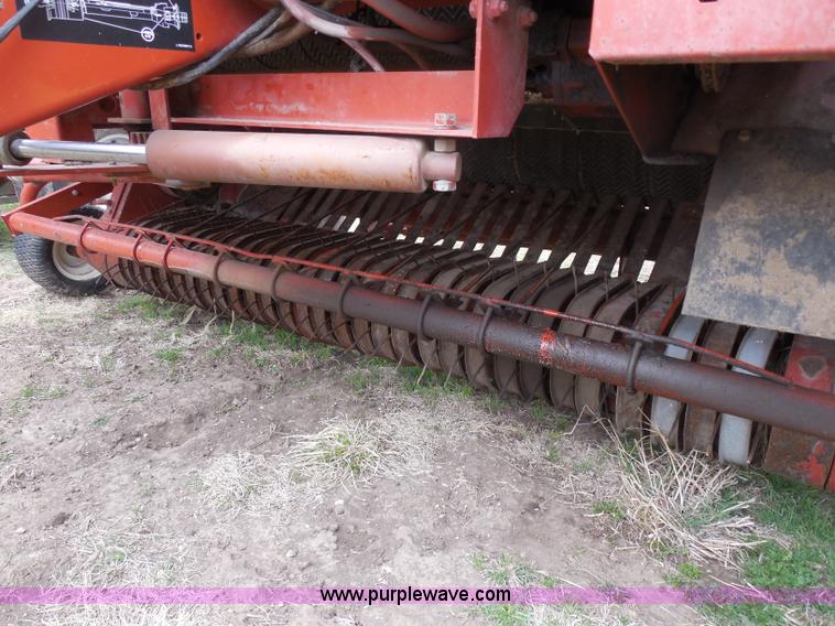 image for item A5152 2000 Hesston 856A round baler