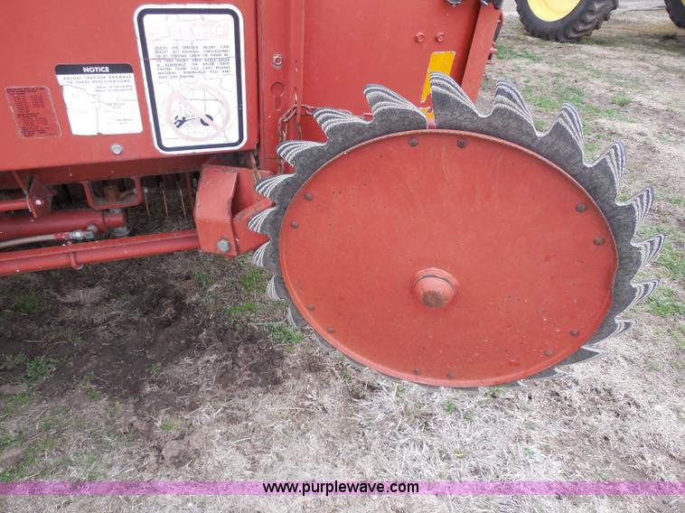 image for item A5153 1993 Hesston 565A round baler