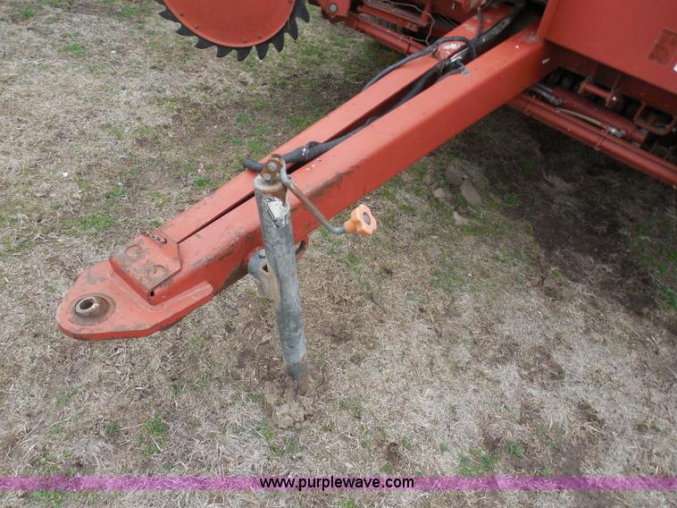 image for item A5153 1993 Hesston 565A round baler