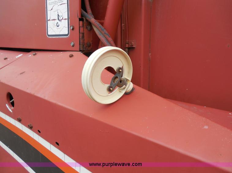 image for item A5153 1993 Hesston 565A round baler