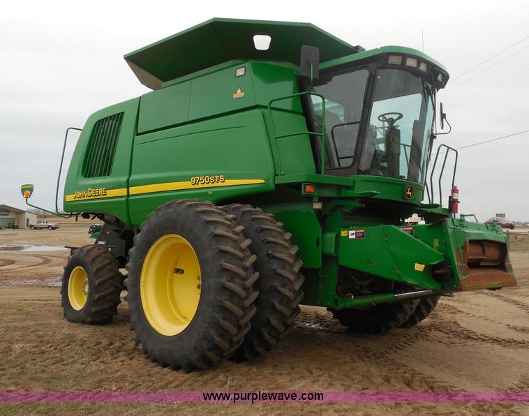 image for item A5159 2002 John Deere 9750 STS 2WD combine