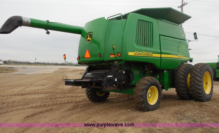 image for item A5159 2002 John Deere 9750 STS 2WD combine