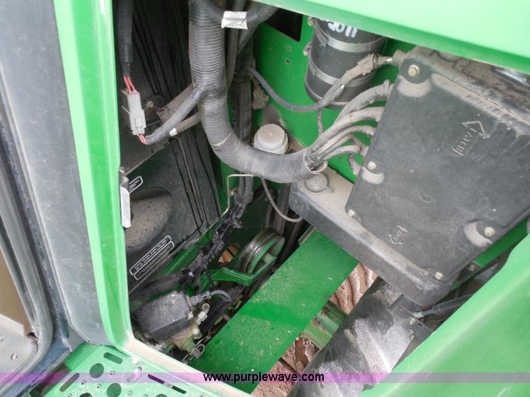 image for item A5159 2002 John Deere 9750 STS 2WD combine