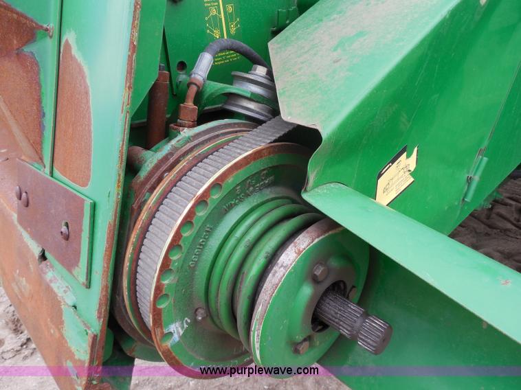 image for item A5159 2002 John Deere 9750 STS 2WD combine