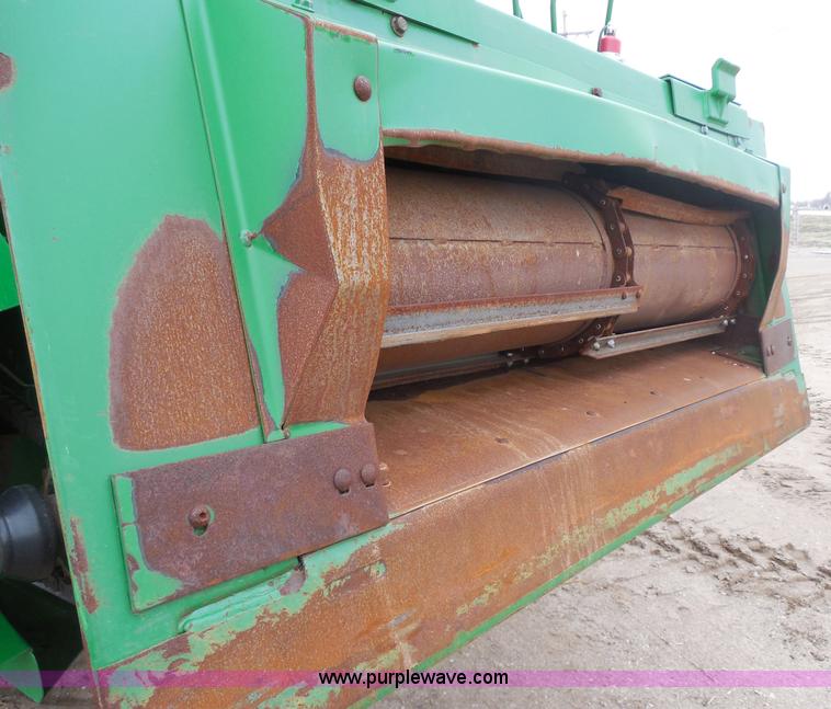 image for item A5159 2002 John Deere 9750 STS 2WD combine