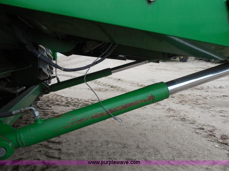 image for item A5159 2002 John Deere 9750 STS 2WD combine