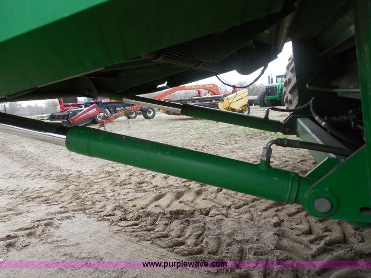 image for item A5159 2002 John Deere 9750 STS 2WD combine