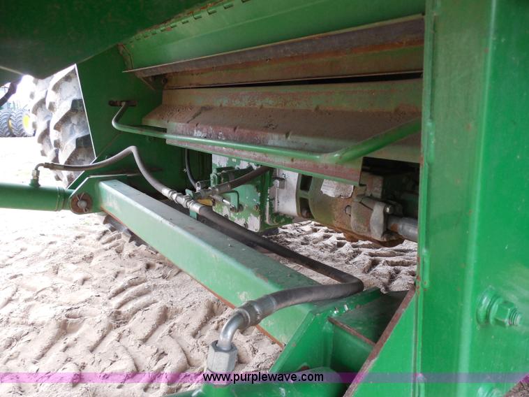 image for item A5159 2002 John Deere 9750 STS 2WD combine