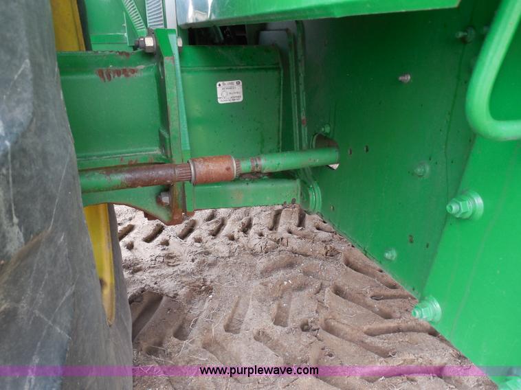 image for item A5159 2002 John Deere 9750 STS 2WD combine