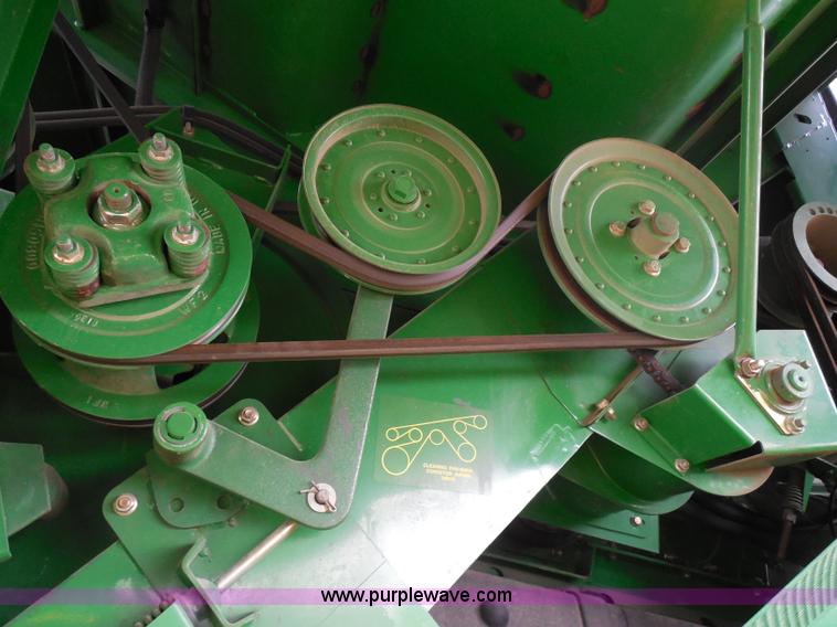 image for item A5159 2002 John Deere 9750 STS 2WD combine