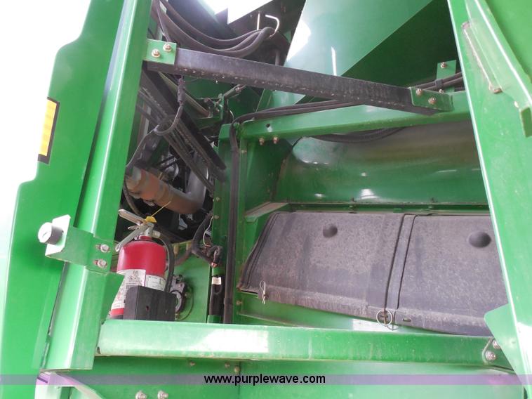 image for item A5159 2002 John Deere 9750 STS 2WD combine
