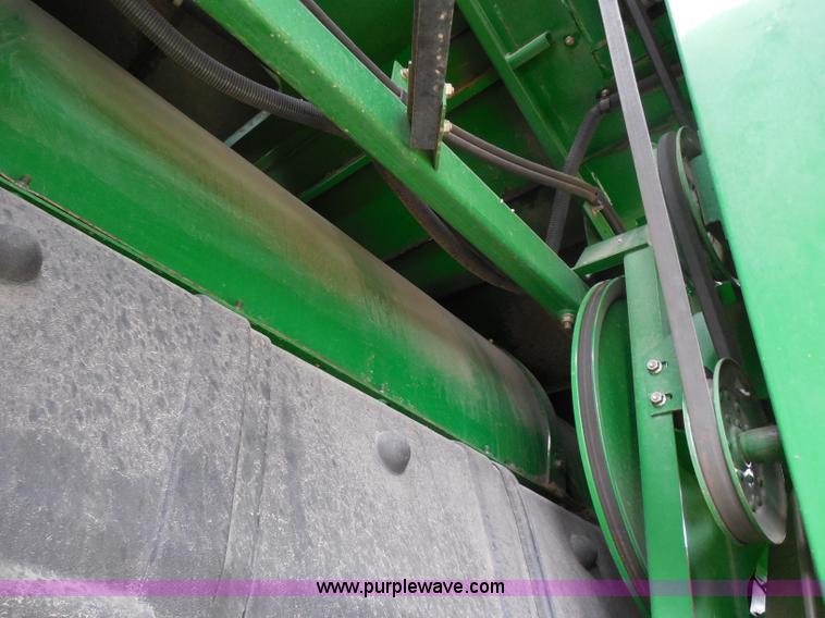 image for item A5159 2002 John Deere 9750 STS 2WD combine