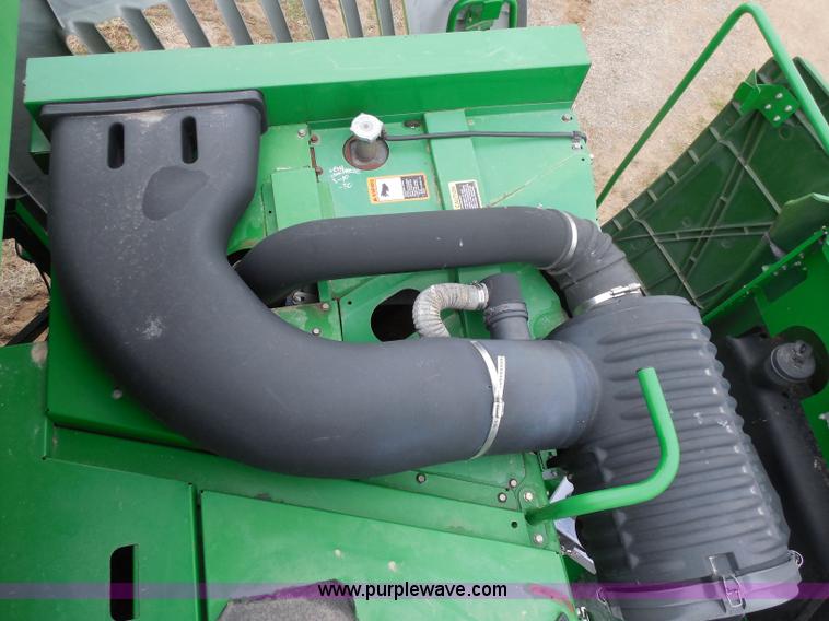 image for item A5159 2002 John Deere 9750 STS 2WD combine