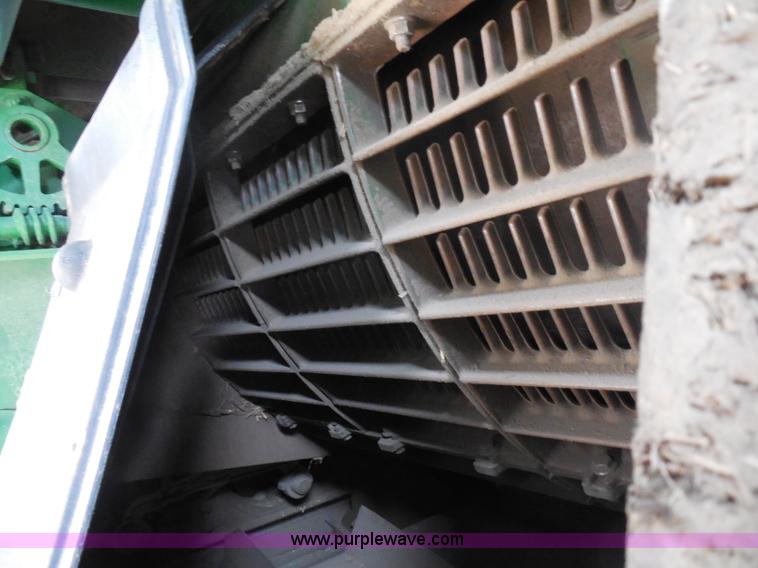 image for item A5159 2002 John Deere 9750 STS 2WD combine