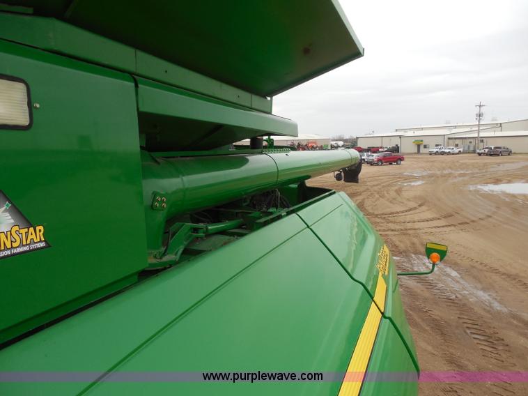 image for item A5159 2002 John Deere 9750 STS 2WD combine
