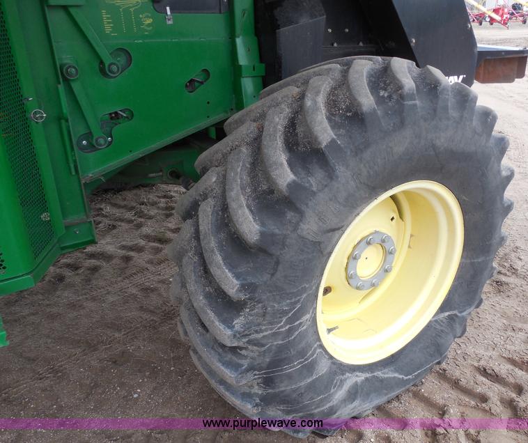 image for item A5159 2002 John Deere 9750 STS 2WD combine
