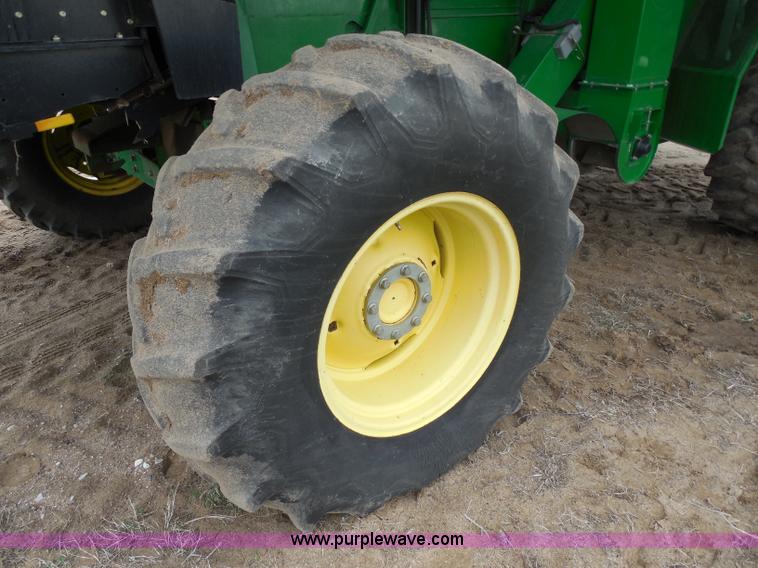 image for item A5159 2002 John Deere 9750 STS 2WD combine